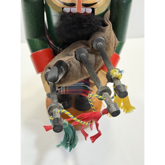 Vintage German Steinbach Chubby Scottish Bagpiper Nutcracker Christmas 15" - Picture 7 of 12